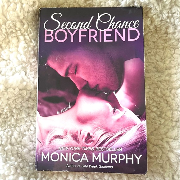 📚 4/25$ 📚 monica murphy romance book - Picture 1 of 7